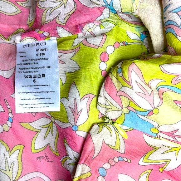 Emilio Pucci darling silk chiffon pleated skirt.  It floats! - Picture 3 of 6